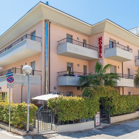 Residence Nobel Rimini Exterior foto
