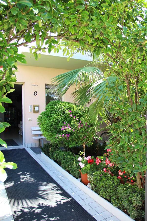 Residence Nobel Rimini Exterior foto