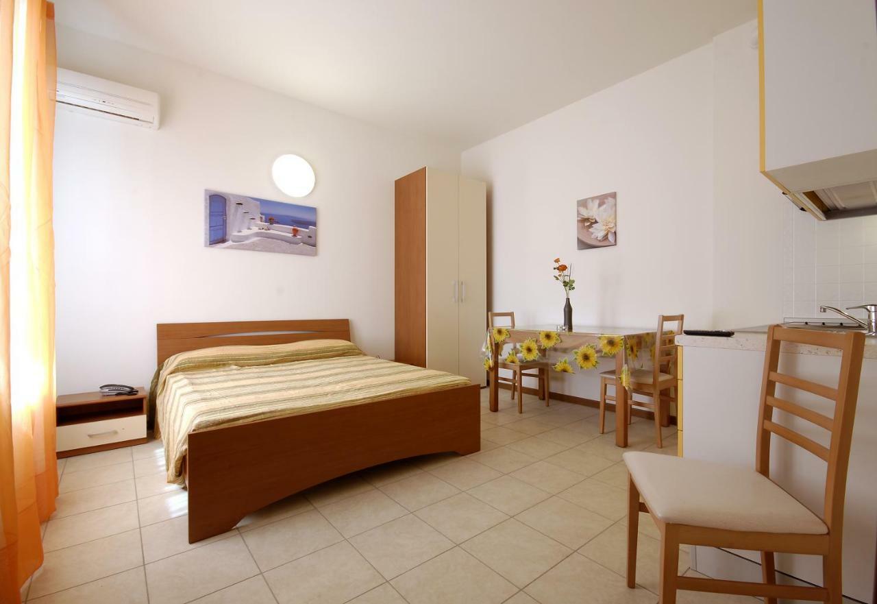Residence Nobel Rimini Exterior foto